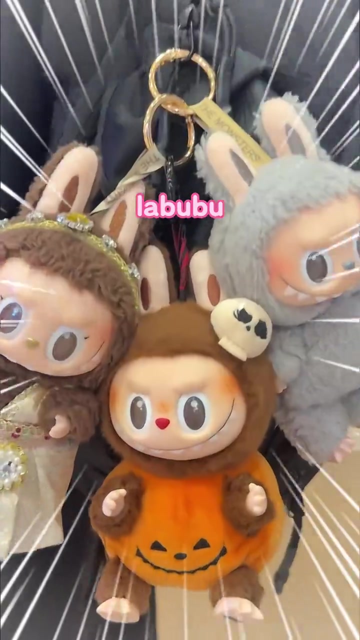 Doinb分享视频:我有100个labubu,是谁还没有呢?
