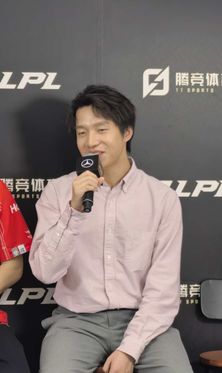 班门弄斧?厂长:Xiaohao试图影响我心态 我骂了他几句就走了