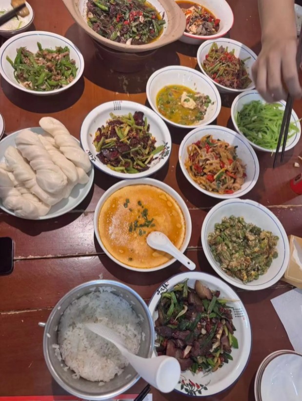 IG分享照片：人在深圳物资充分 还有没拍的若干…