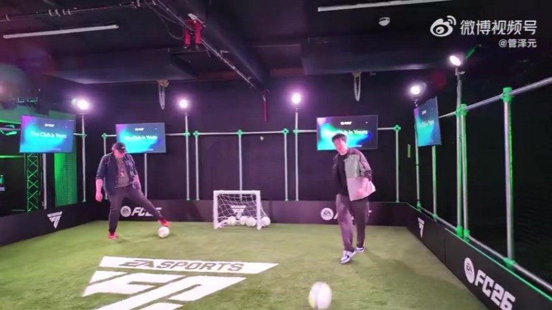 管泽元分享EA活动Vlog:遇到了耳机里的解说,还见到了阿扎尔!