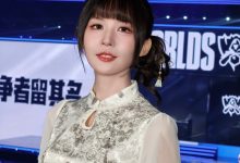 【乐玩LEWIN】判若两人!解说瞳夕晒照:在自己熟悉的城市与热爱的游戏相遇-乐玩真人线上娱乐