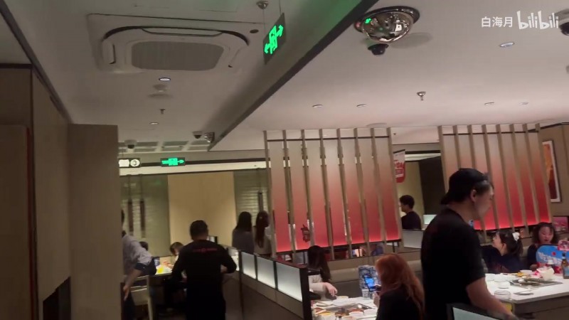 有点阴间！此前Kanavi生日粉丝用队服当象征唱《突然的陀螺》庆生