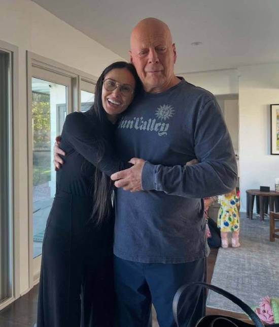 额颞叶痴呆症日益严重 布鲁斯·威利斯死后将捐出大脑用于医学研究