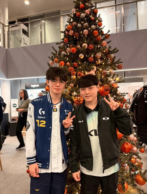 CFO分享Doggo与ShowMaker参加罗技活动合照:感谢邀请Doggo