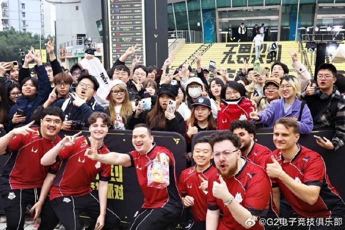 G2发文：已经开始想念最最最好的🐰粉们了❤️ 我们明年见✌︎