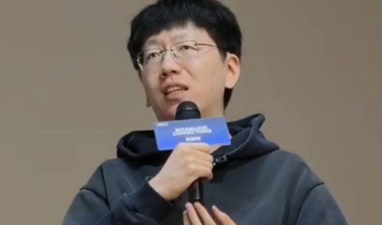 比Bin换Theshy还贵？爱笑：买Missing的时候 BLG买呼吸创造LPL史上最贵上单交易