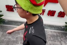 【乐玩LEWIN】JDG发布拎帽子整活小视频：计划有变！ 去西安啦！-乐玩真人线上娱乐