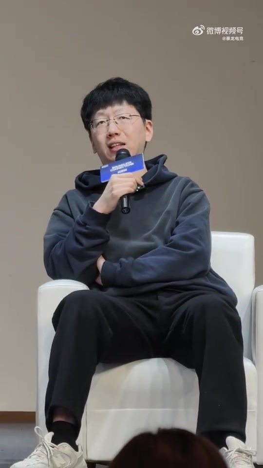 AG爱笑：Shanks自己也是比较努力 Kael自己也比较就是肯学