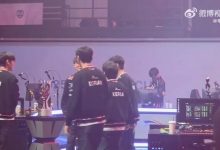 【乐玩LEWIN】这一冠献给Peyz!KeSPA杯夺冠后Faker让peyz先捧杯-乐玩真人线上娱乐