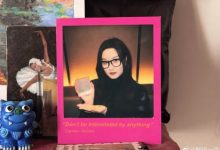 【乐玩LEWIN】一雪发布自拍：去年考的主持人证出来了，准备开练电吉他！-乐玩真人线上娱乐