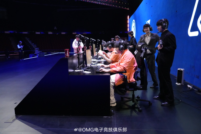 网友吐槽腾竞赛事安排:OMG昨日21点才结束比赛 仅13小时后又打一场