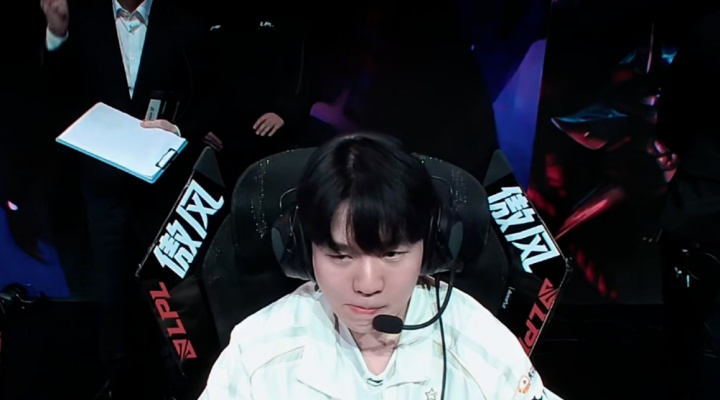 污染赛场！从目前的比赛来看，有哪些选手就应该退役，而不是赖在赛场上？