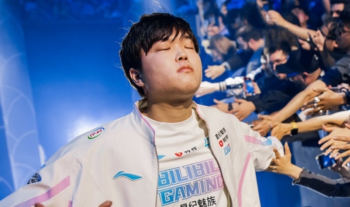 Bin：对印度上单没什么想说的，他能碰到我就已经很优秀了