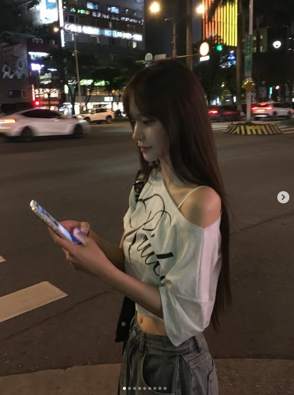 韩版《完蛋美女》演员mj晒照:跟诡秘的OOTD❥(^_-)