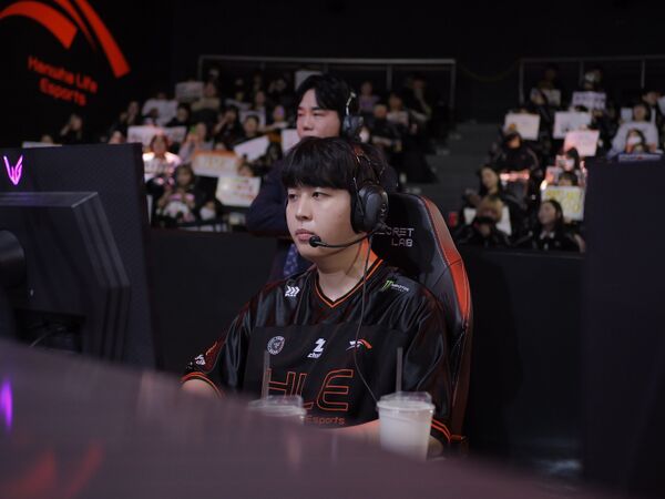 lqs回应排位怼kanavi:我跟他是好队友啊,能别串了吗?