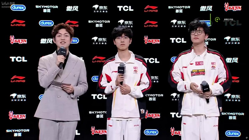 赛后采访Zika Jiejie：掘墓打凯南越打越舒服，凯南面对我守不了