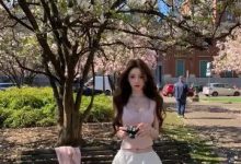 【乐玩LEWIN】王思聪前女友懒懒晒照：少女腰身 ​​​-乐玩真人线上娱乐