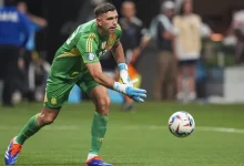 足球场上的“门框诅咒”：三次中框是运气问题，还是概率学的错觉？-乐玩真人线上娱乐