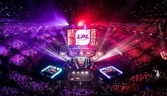 在NIP战胜BLG后，除WE外的七支登峰组队伍形成完全体闭环