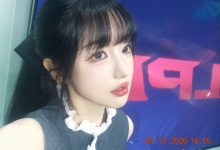 【乐玩LEWIN】互动女主持人十月晒照：“弹幕说穿得像个羽毛球是什么意思~”-乐玩真人线上娱乐