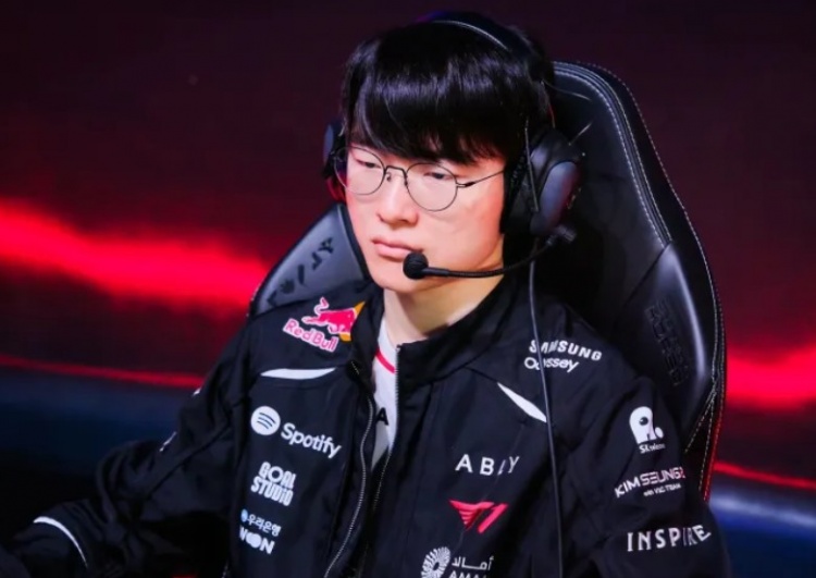 Faker:我对新老英雄的熟练度没有差异 以后会用新英雄打出好表现
