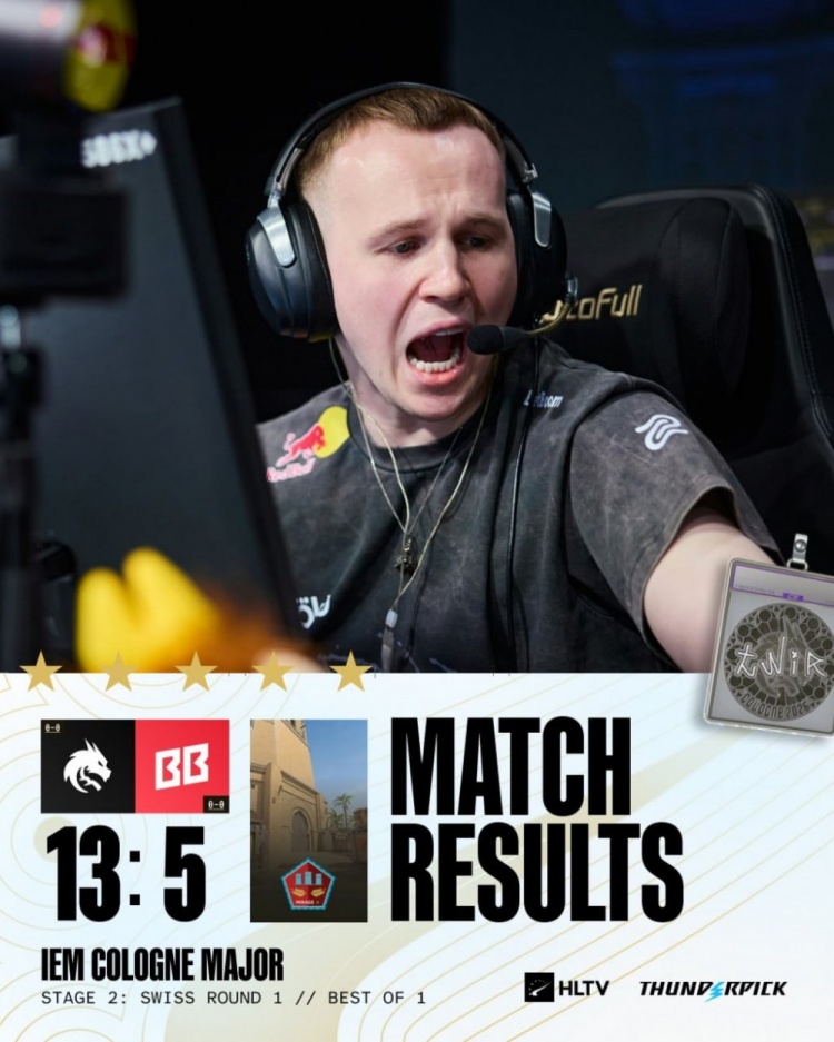 🎮Frog教练首胜!donk专武在手狂轰22杀 Spirit13-5首战暴打BB