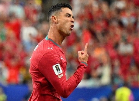 媒体人:葡萄牙能5-0就是提速了!之前控球倒脚是最蠢得