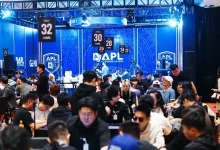 【EV扑克】APL济州岛｜续写高光！主赛狂卷1192人次参赛余172位选手挺进Day2，明日竞逐更高目标！徐杰明加冕系列赛双冠王-乐玩真人线上娱乐