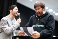【EV扑克】人生赢家!Schiller在WSOP第四大赛事抽中100万美元神秘赏金,计划带家人游迪士尼-乐玩真人线上娱乐