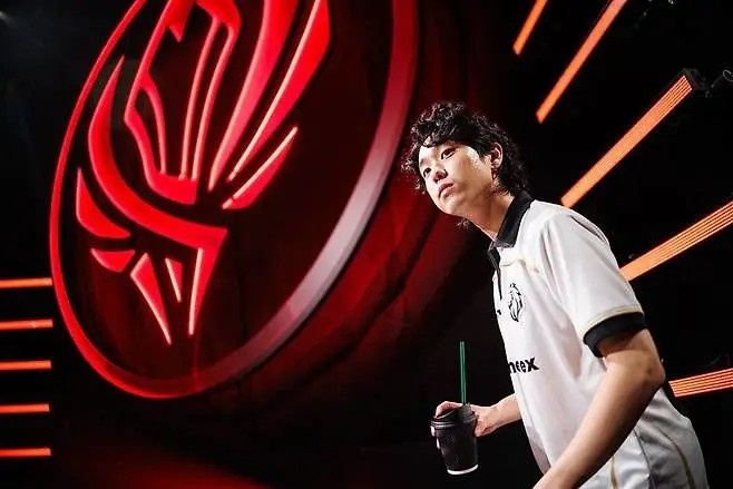 Berserker:Guma抗压路是世界上玩得最好,但我打得不比他差