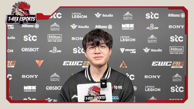 Xun：我们在交流上和一些配合很急 导致输掉了比赛