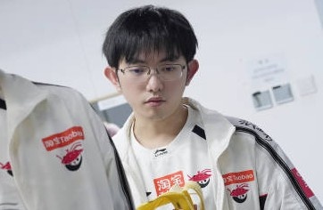 不是一次正常的调整?媒体人：圣枪的离开 不知道两边出了什么问题