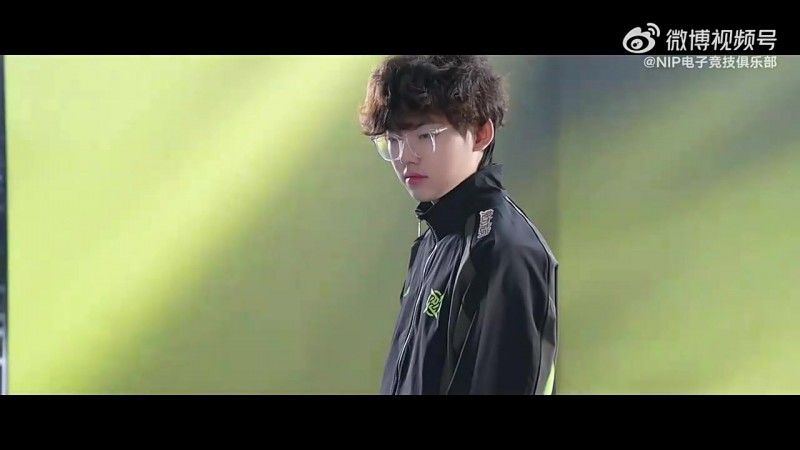 NIP发布Assum离队视频：愿你下一站——星野璀璨，翻山越海