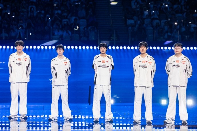 AL分享选手夺冠赛后返图:幸福和快乐2.0🏆🐼