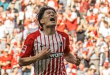 德甲：弗赖堡2-1绝杀沙尔克，舒斯特谈铃木唯人染红-乐玩真人线上娱乐