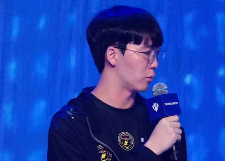Taeyoon:十分想念WE并肩作战的朋友,和Karis、教练也一起吃了饭